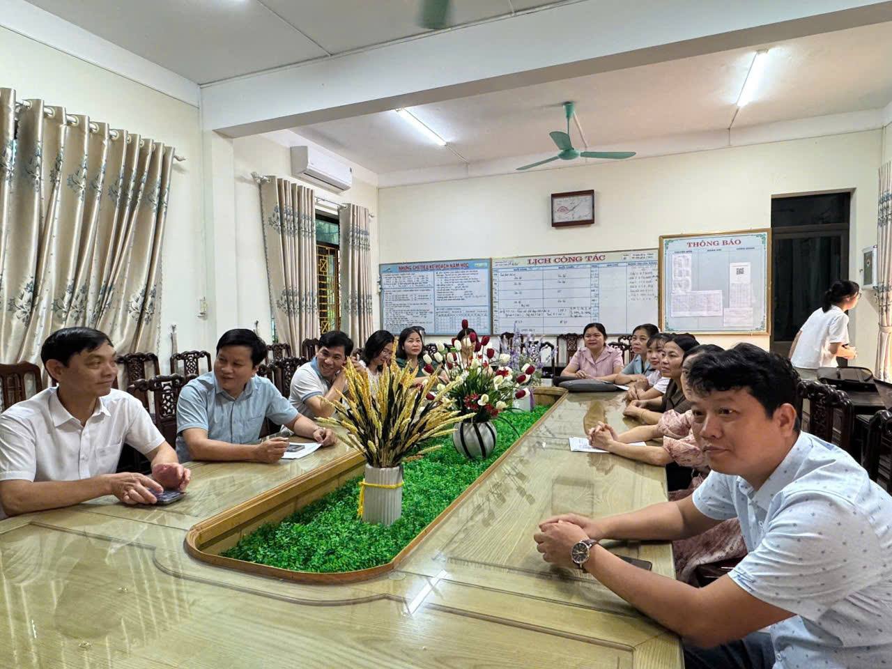 anh tin bai